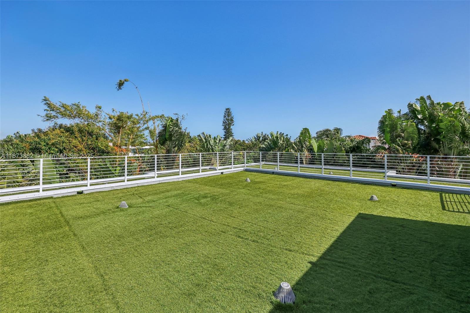 425 Harbor Dr Key Biscayne, FL 33149 425 Harbor Dr Key Biscayne, FL 33149