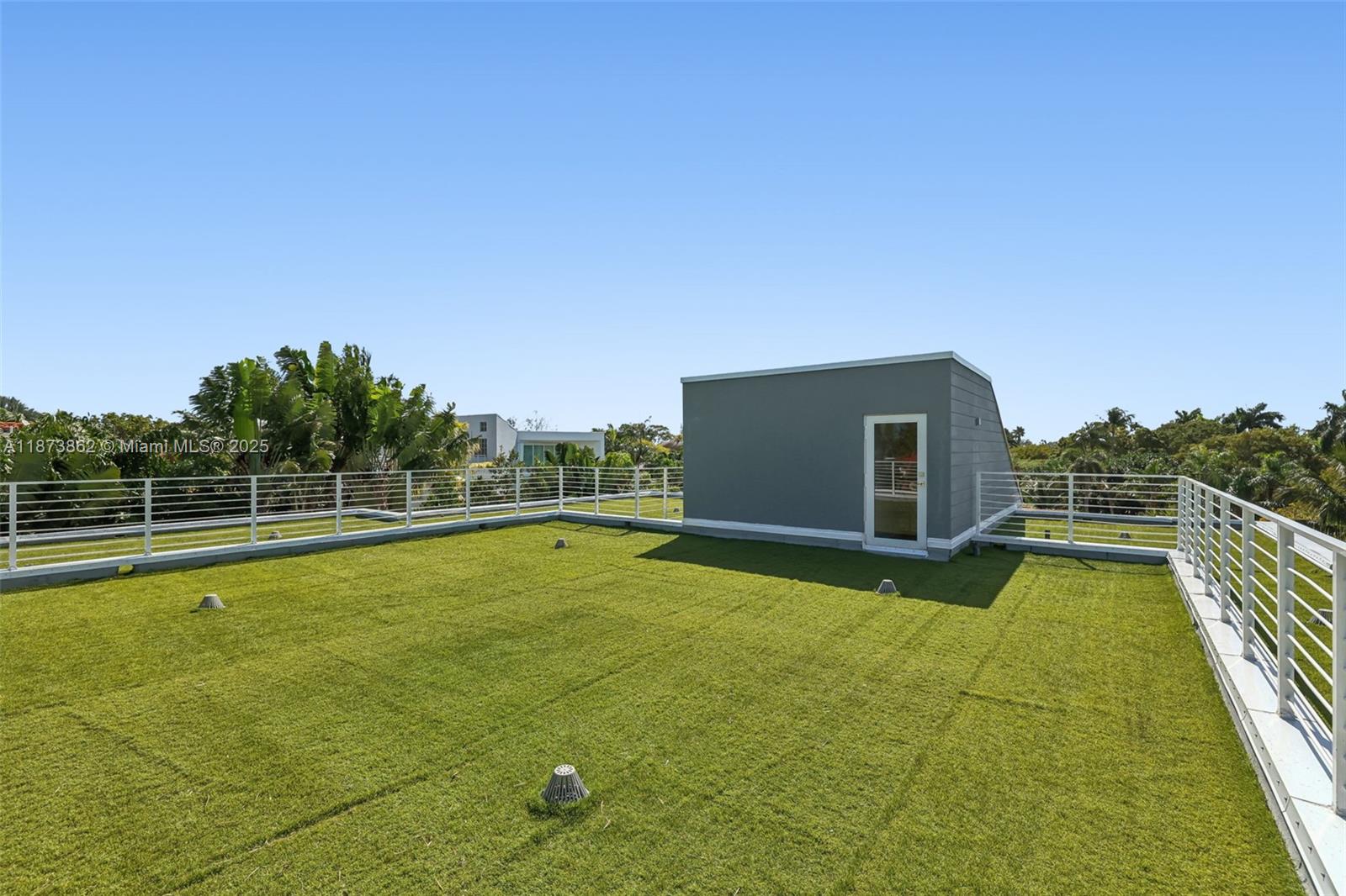 425 Harbor Dr Key Biscayne, FL 33149 425 Harbor Dr Key Biscayne, FL 33149