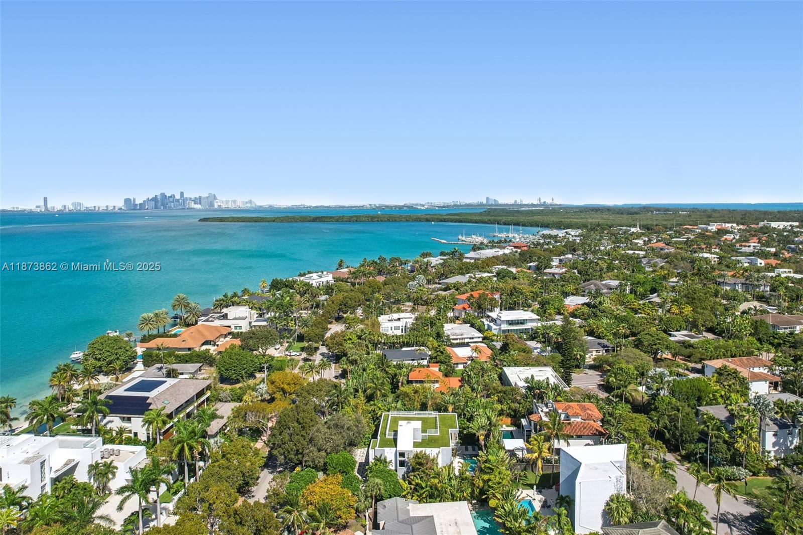 425 Harbor Dr Key Biscayne, FL 33149 425 Harbor Dr Key Biscayne, FL 33149