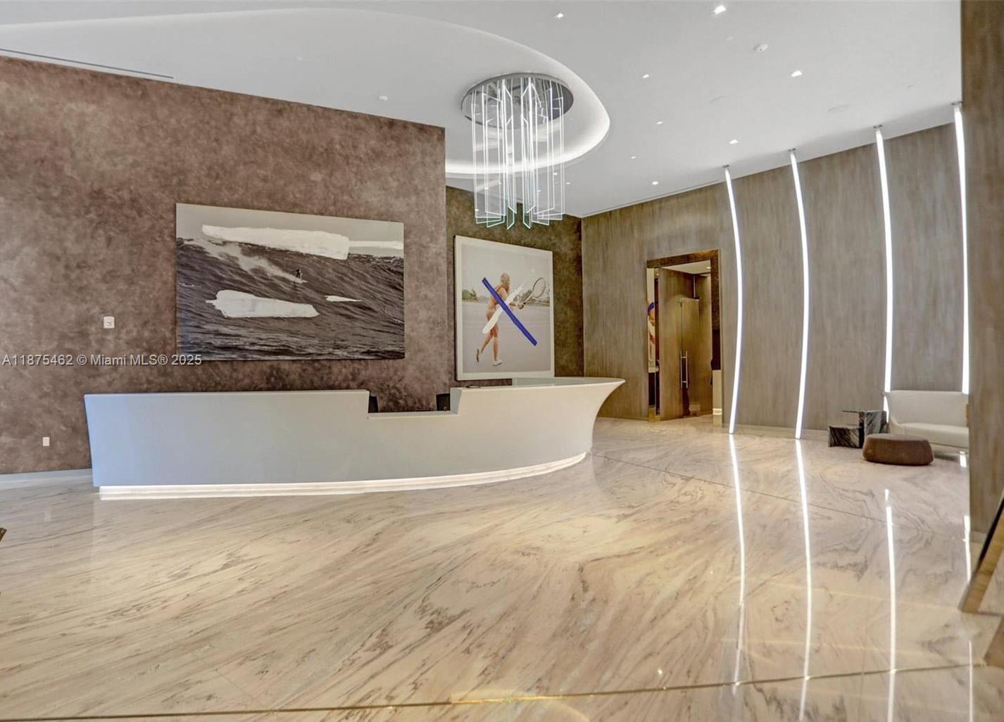 1000 Brickell Plz #4503