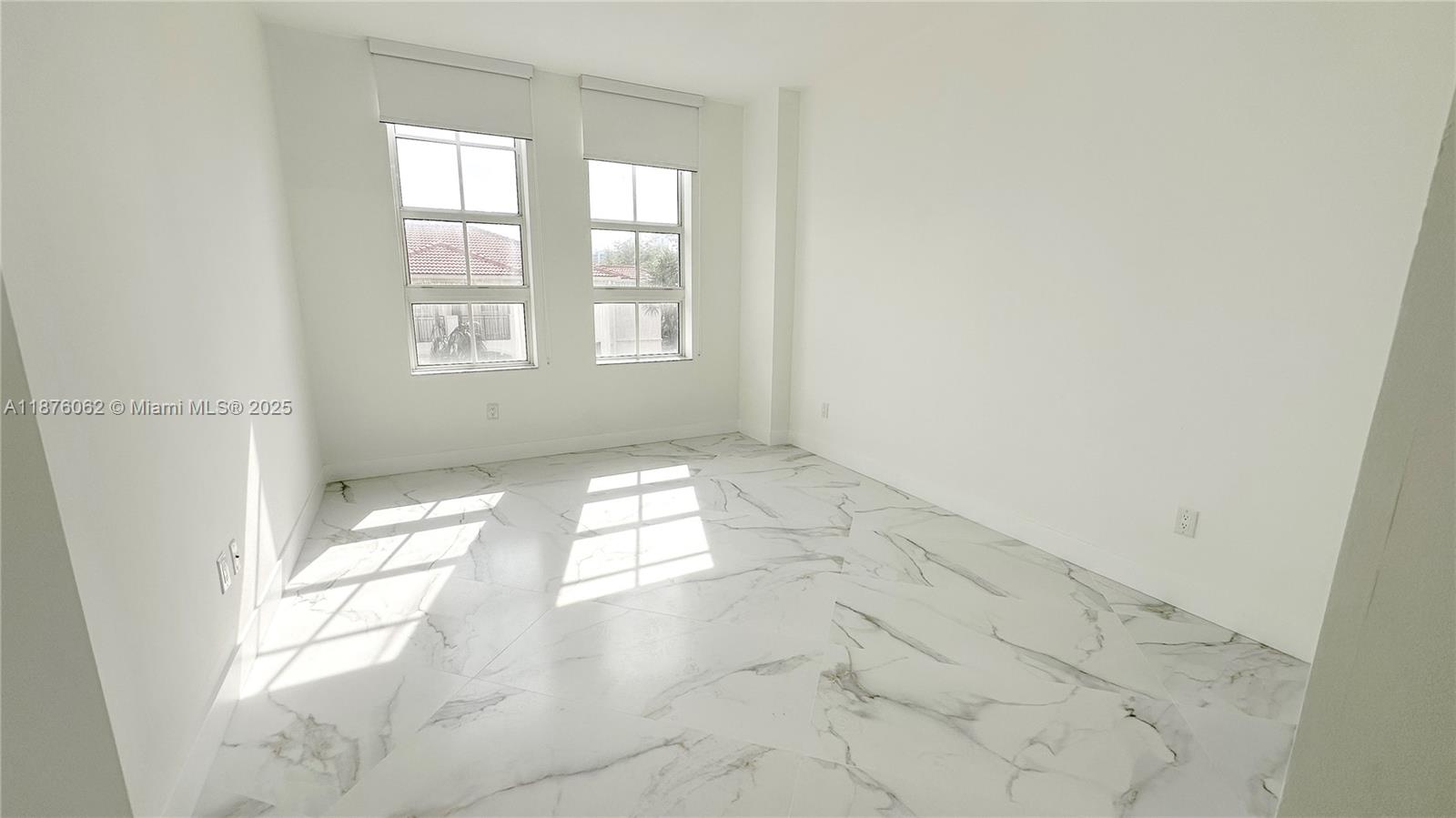 image Alaqua Condo17