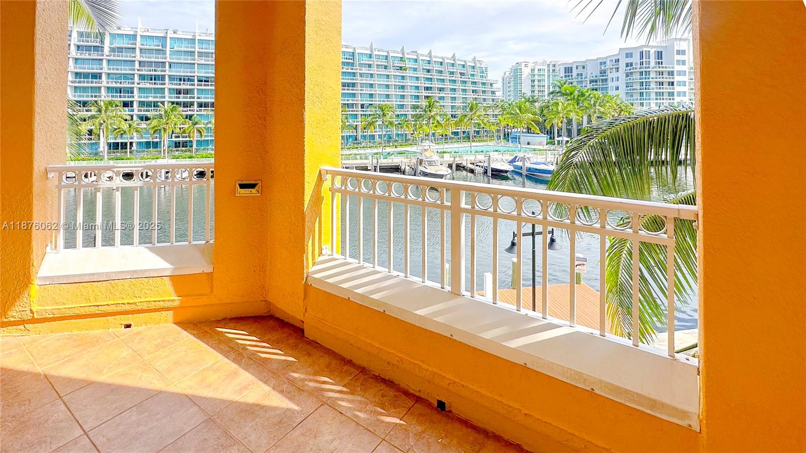 image Alaqua Condo21