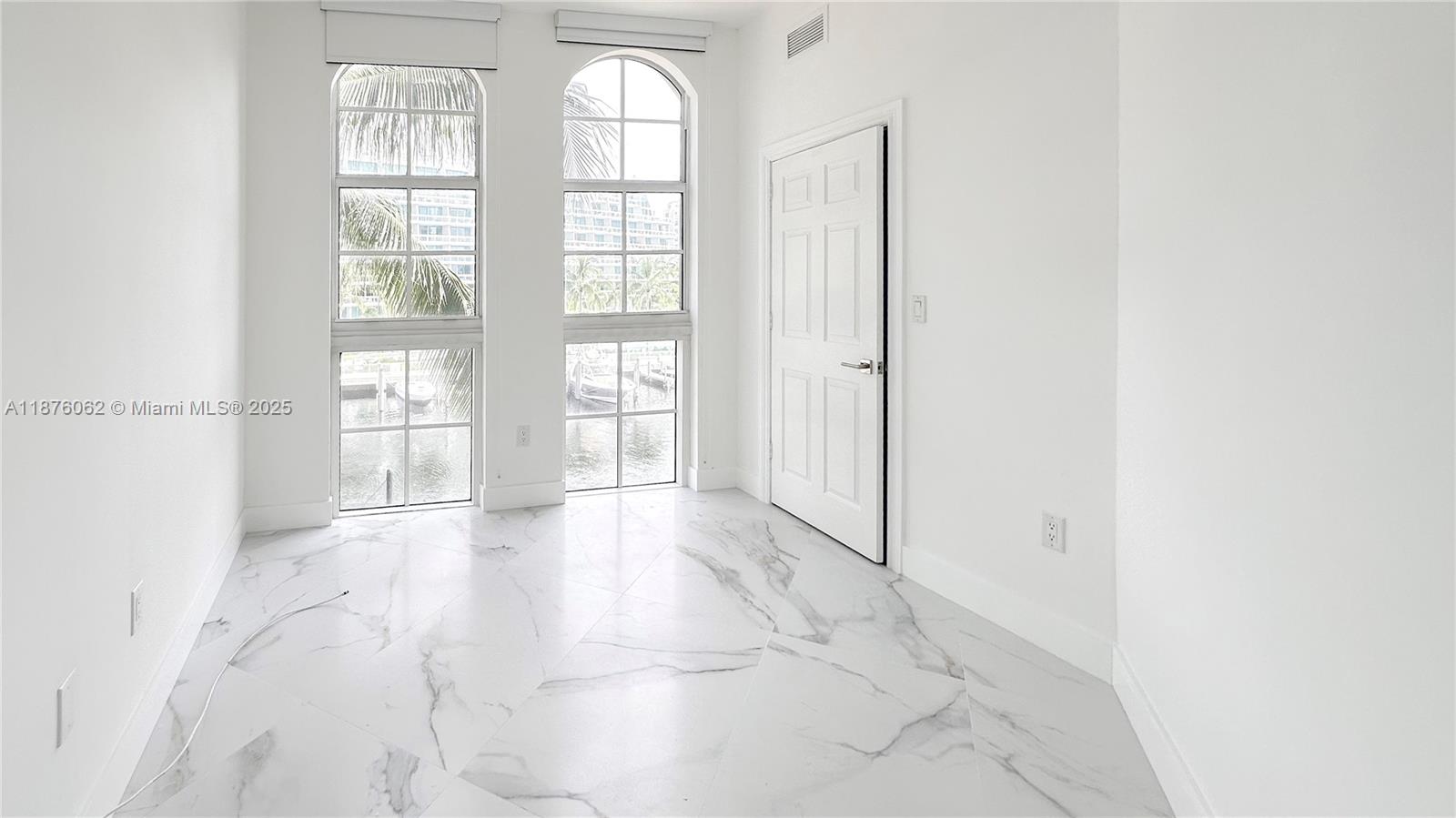 image Alaqua Condo30