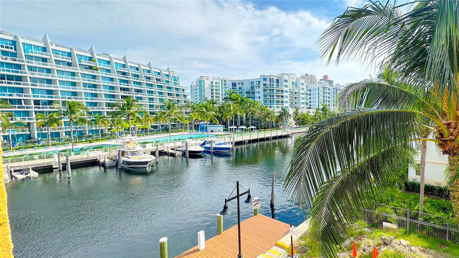image Alaqua Condo4