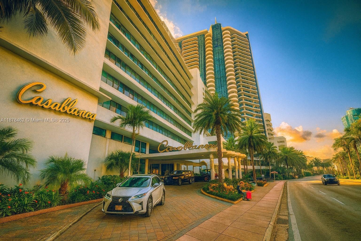 6345 Collins Ave #819