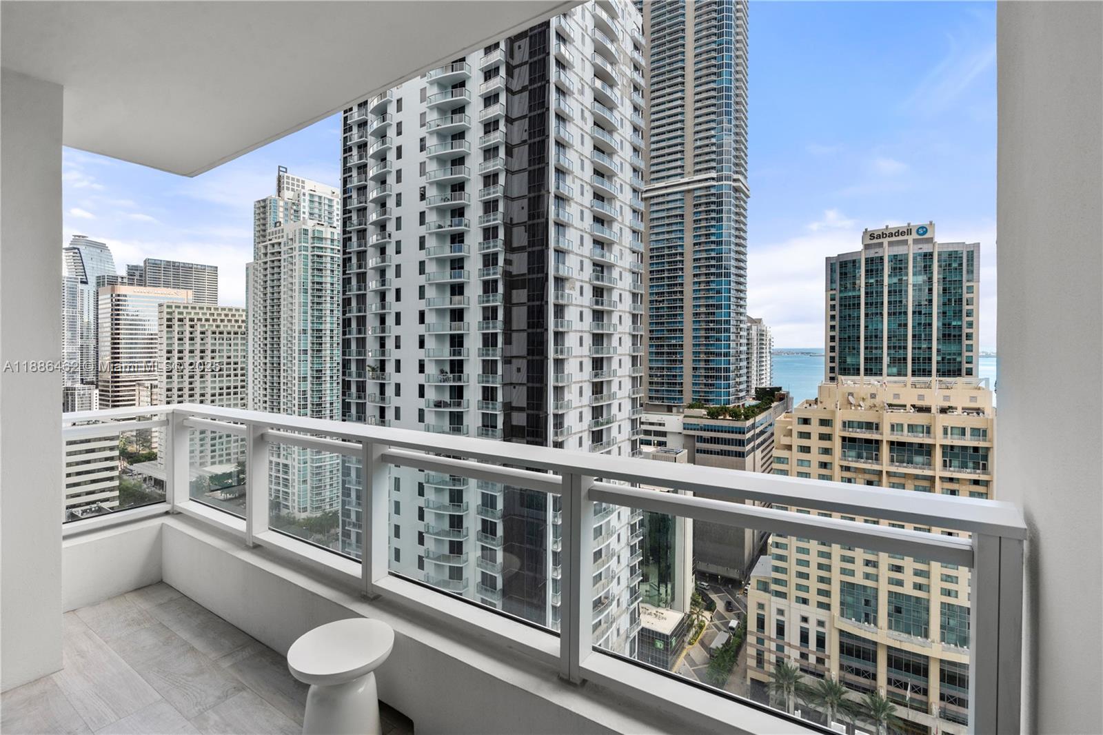 image The Bond (1080 Brickell)22