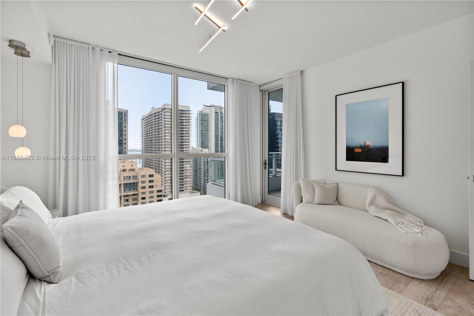 image The Bond (1080 Brickell)2