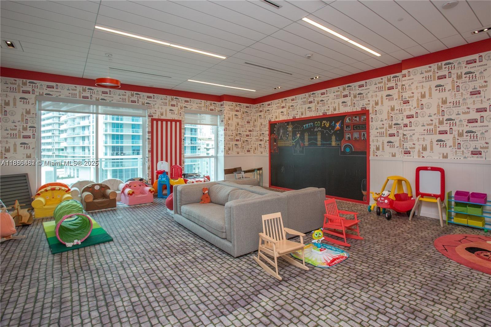 image The Bond (1080 Brickell)35