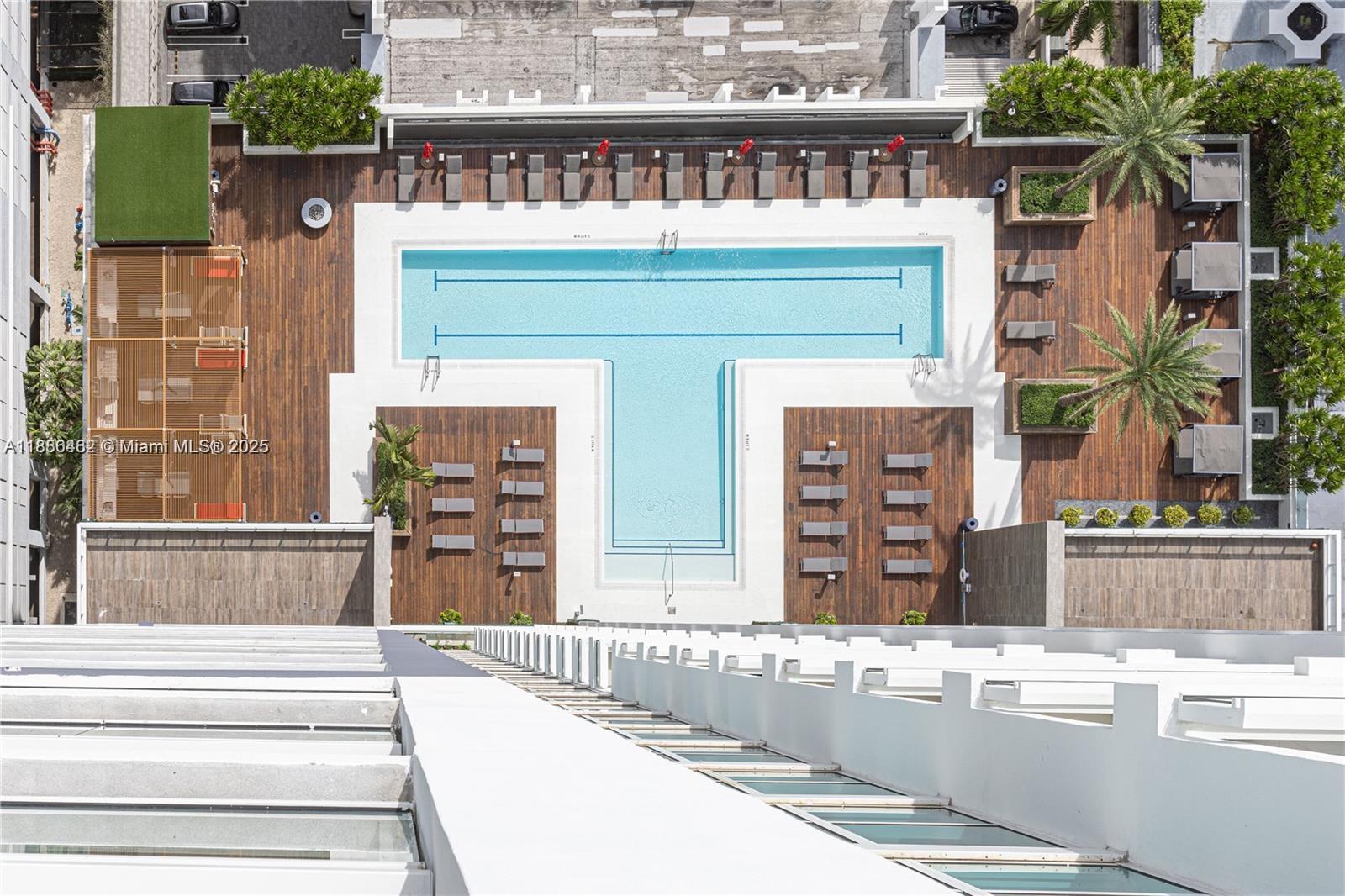 image The Bond (1080 Brickell)41