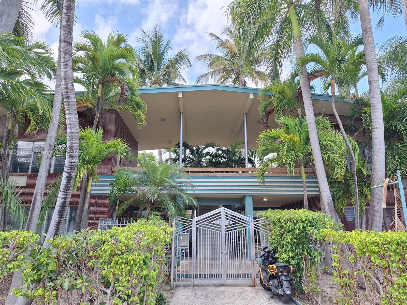 1770 Meridian Ave #202