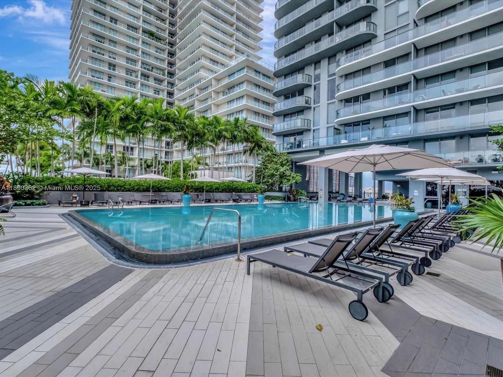 image 3401 Midtown Condo27