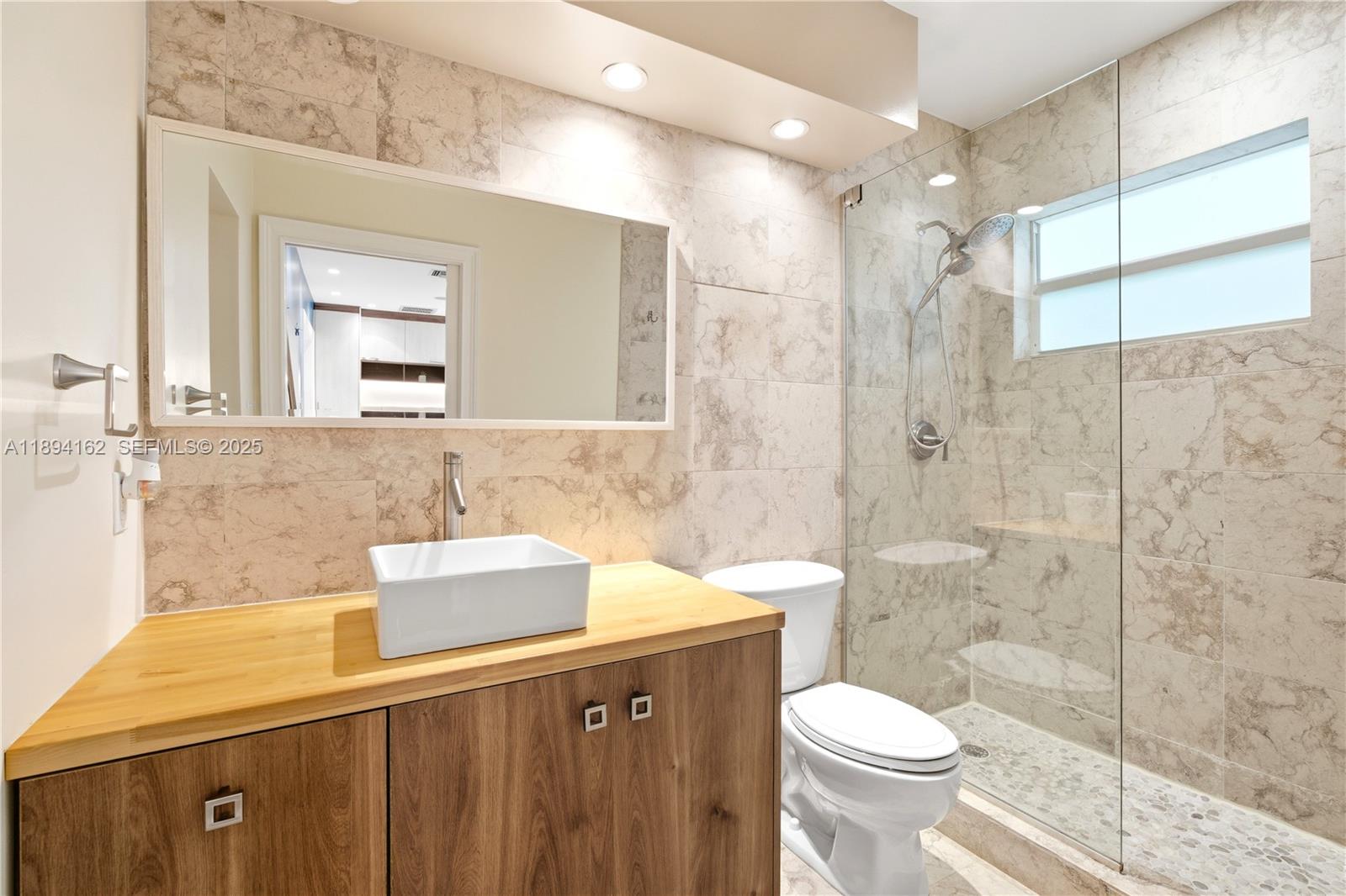 12932 Ixora Rd North Miami, FL 33181