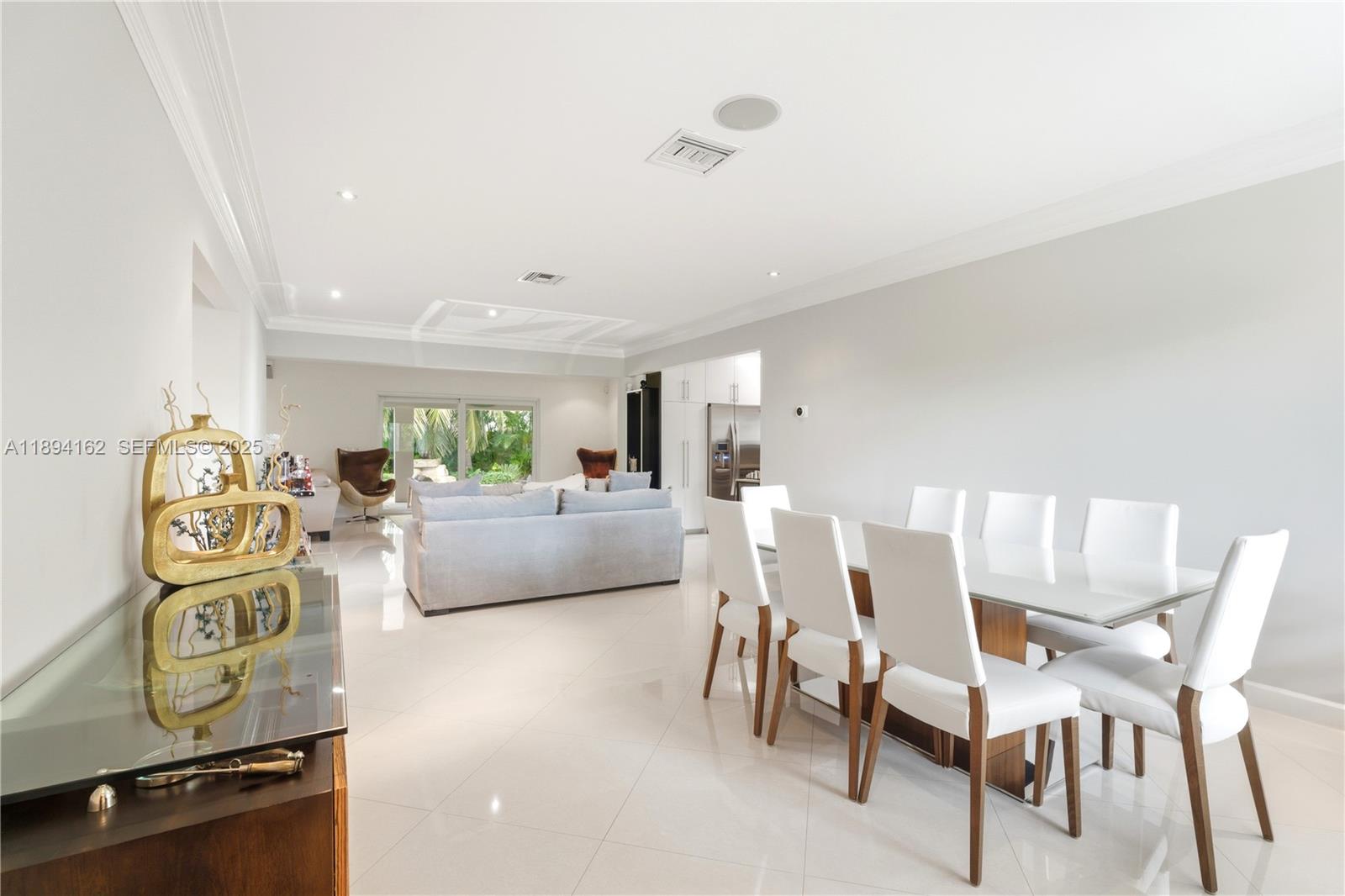 12932 Ixora Rd North Miami, FL 33181