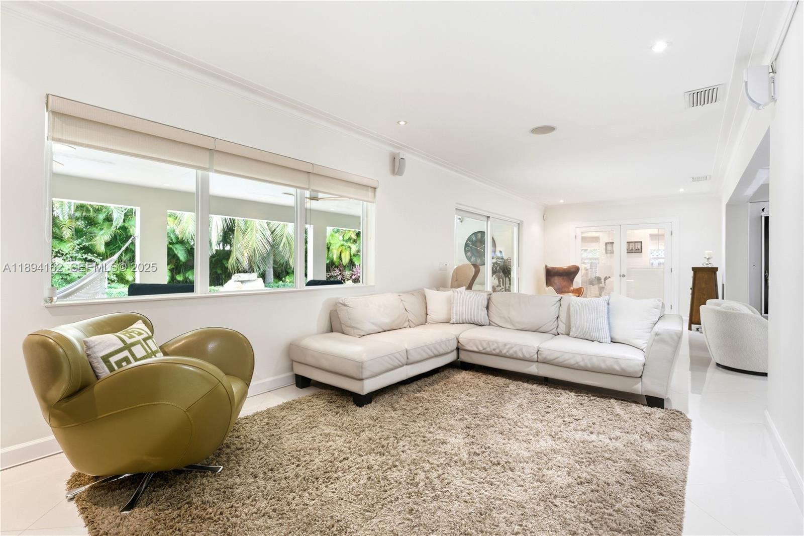 12932 Ixora Rd North Miami, FL 33181