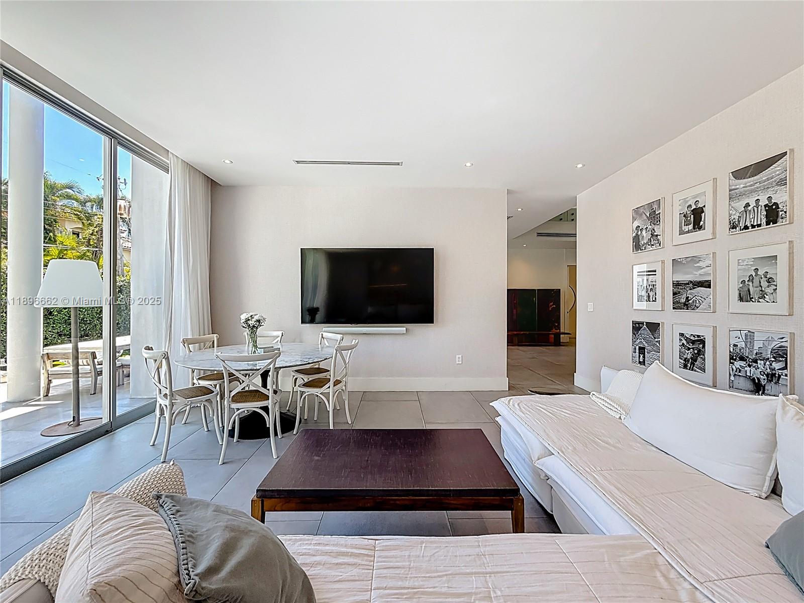 Undisclosed Address Key Biscayne, FL 33149