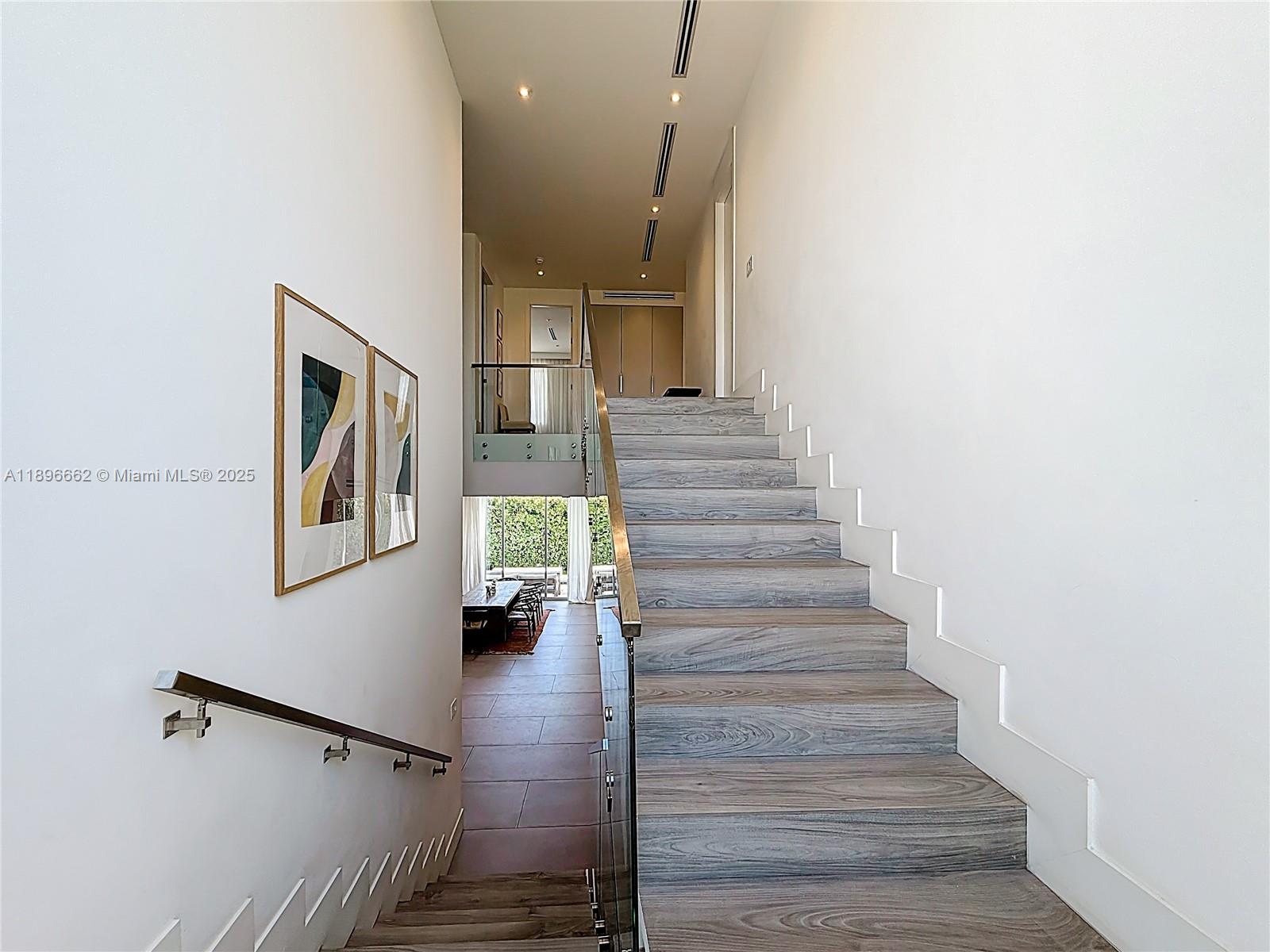 Undisclosed Address Key Biscayne, FL 33149