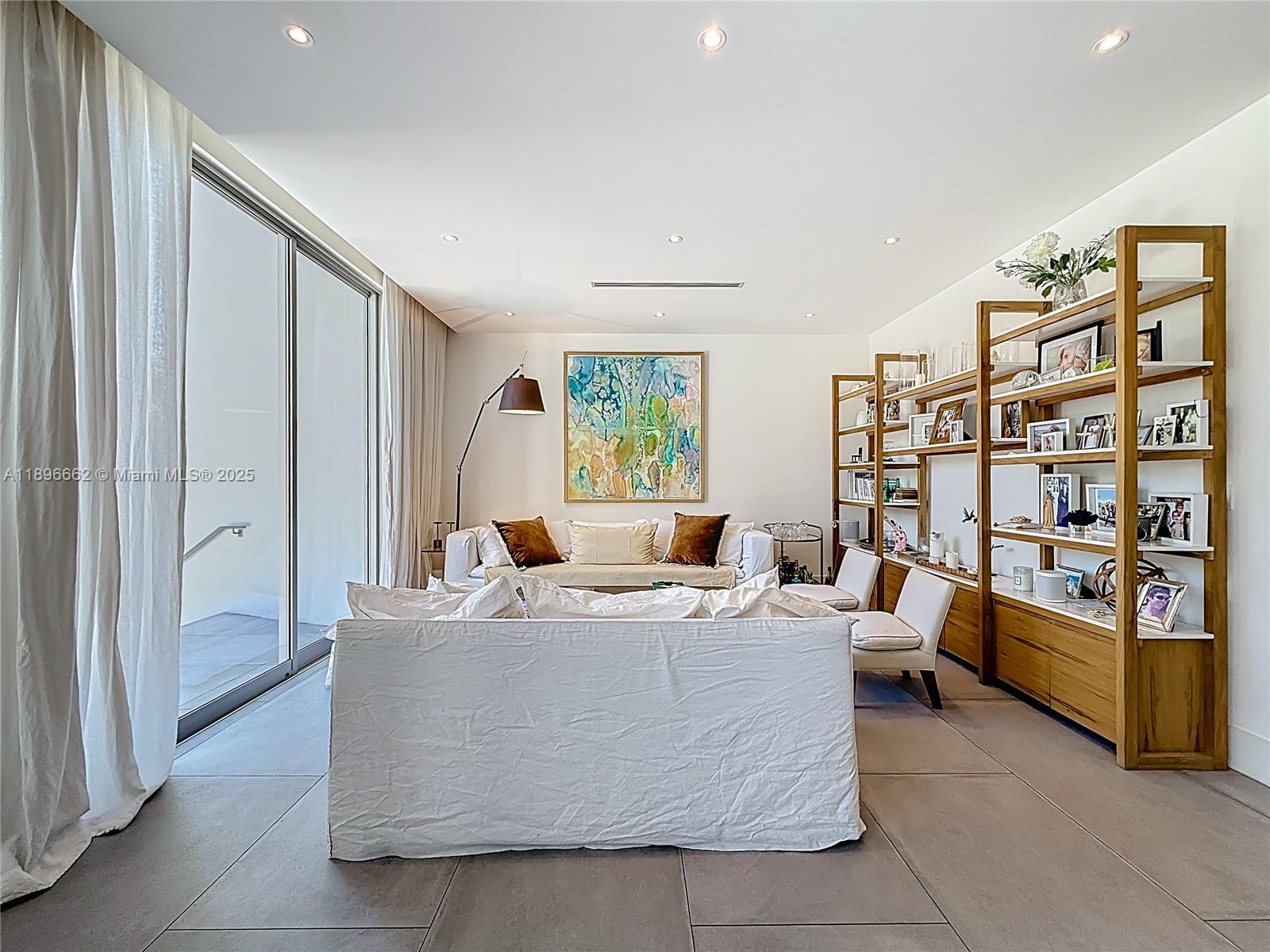 Undisclosed Address Key Biscayne, FL 33149