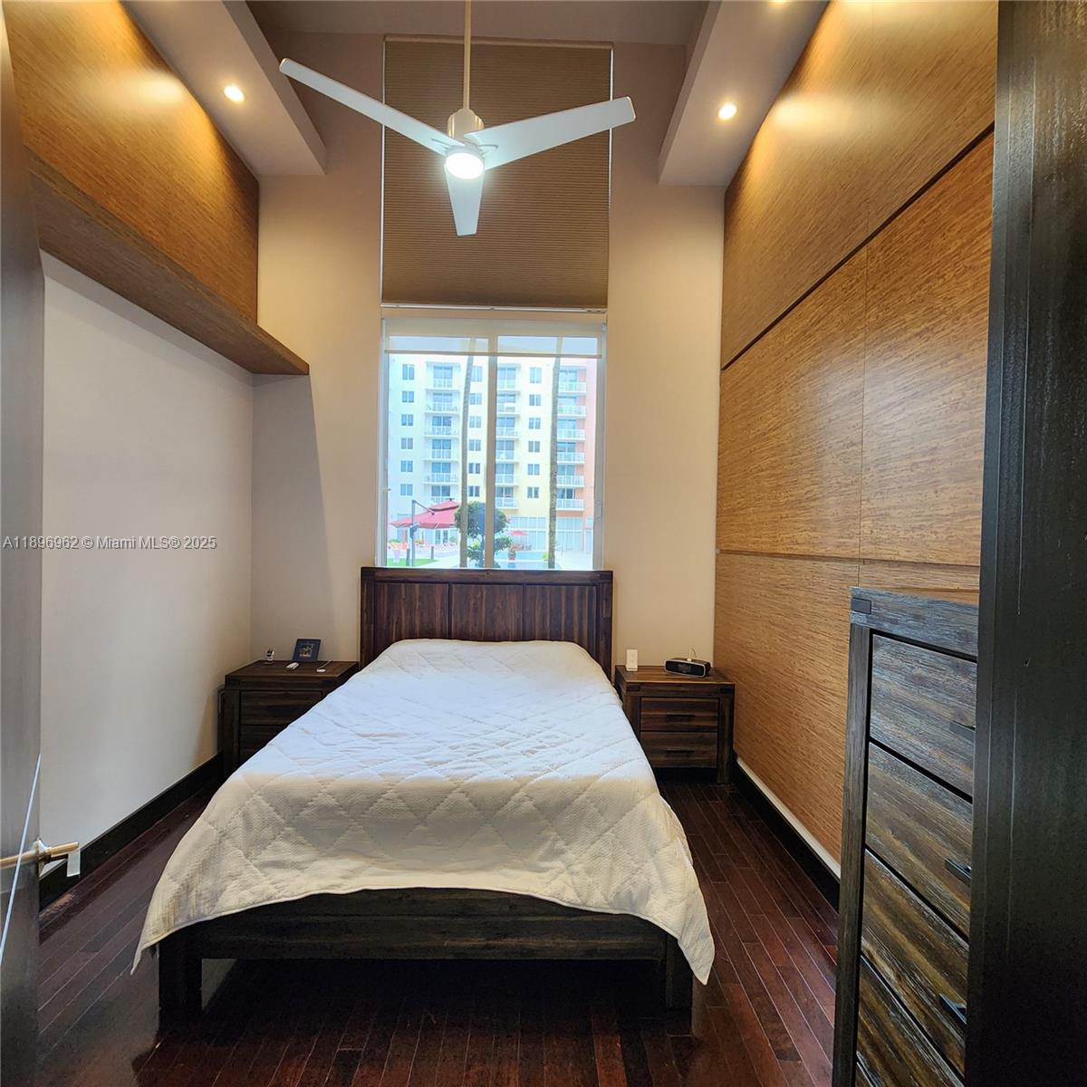 image Venture At Aventura West7