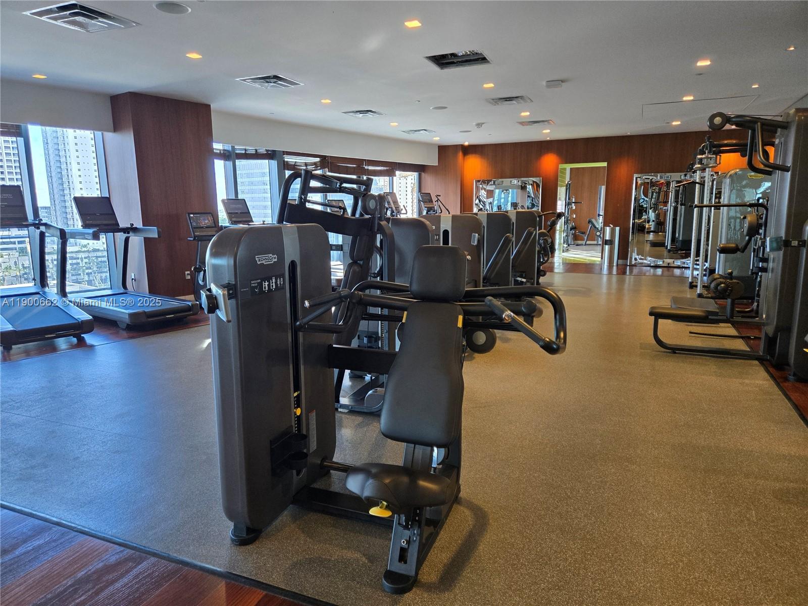 1300 S Miami Ave #4107 Miami, FL 33130