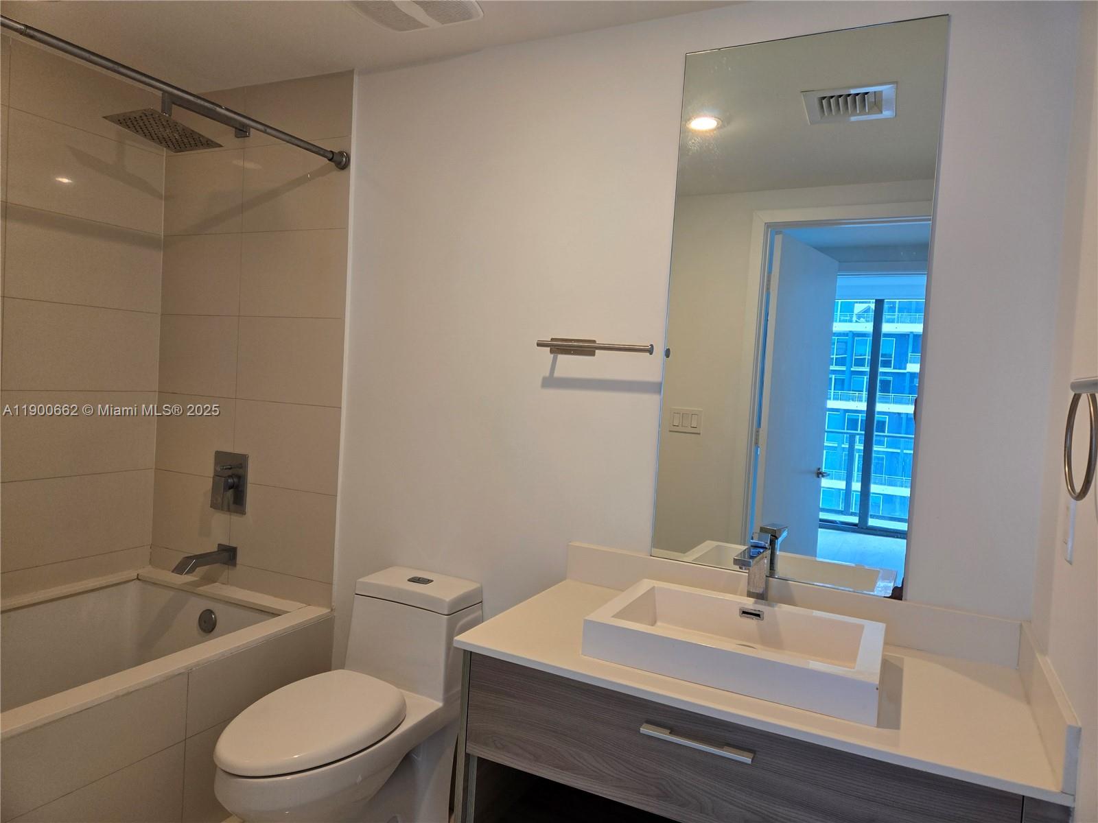 1300 S Miami Ave #4107 Miami, FL 33130