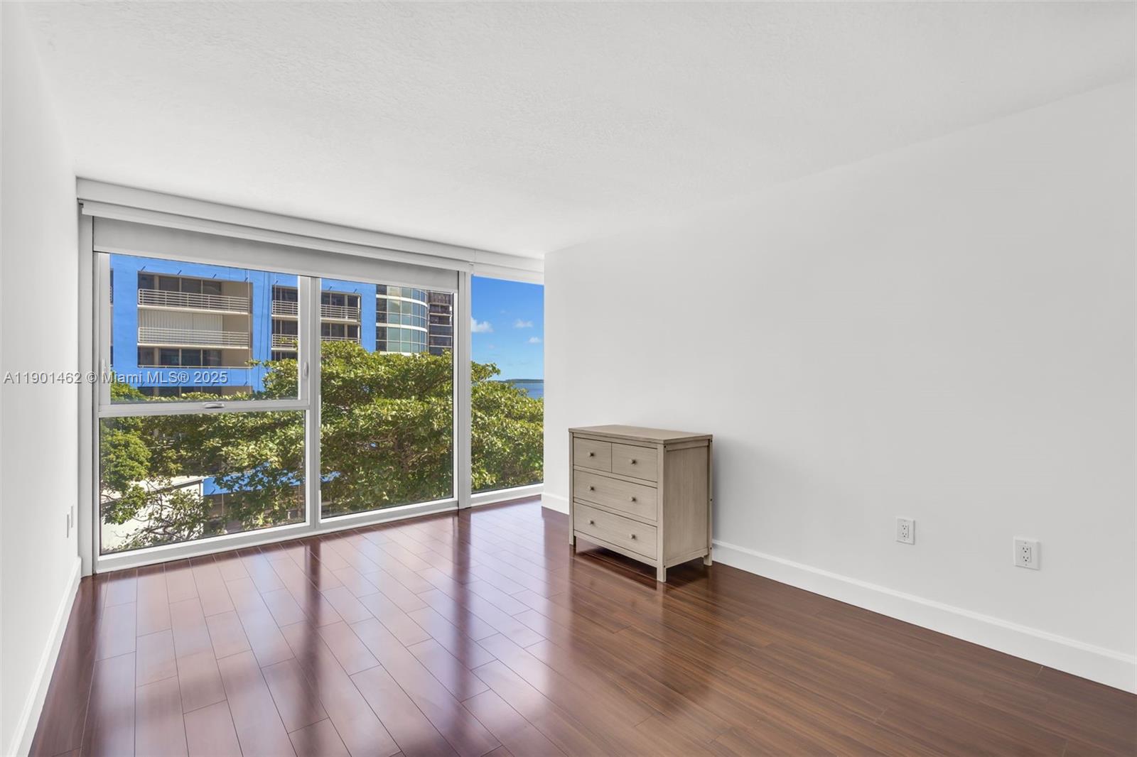 image Skyline On Brickell17