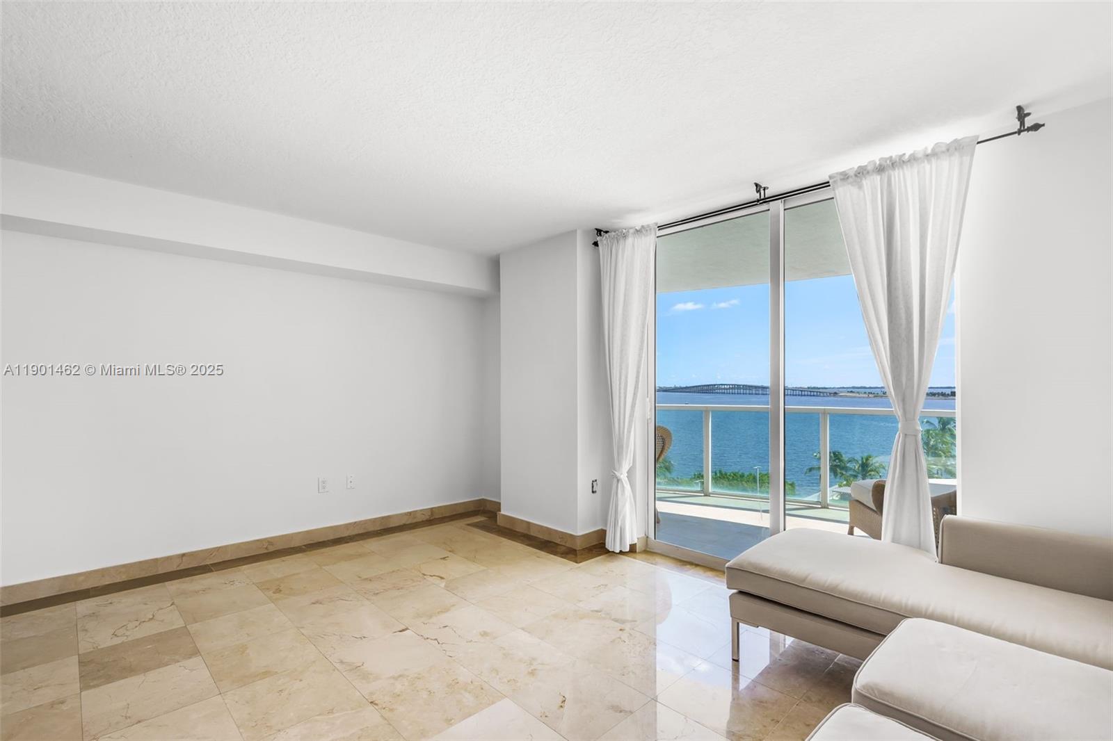 image Skyline On Brickell31
