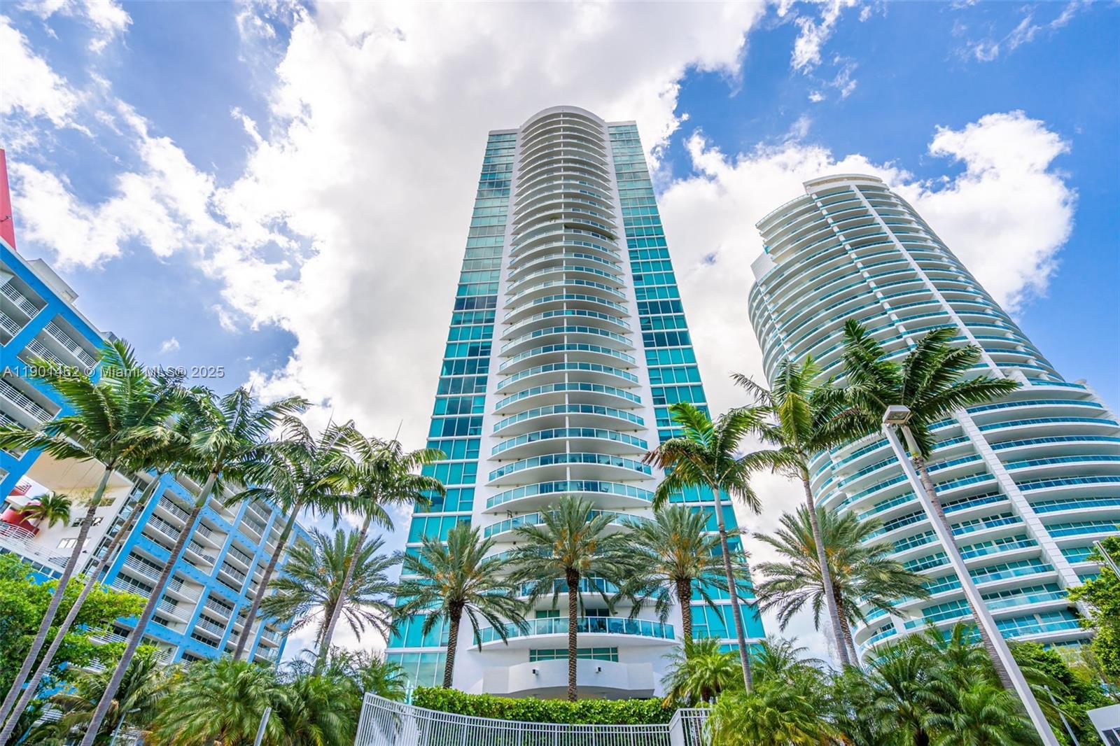 image Skyline On Brickell46