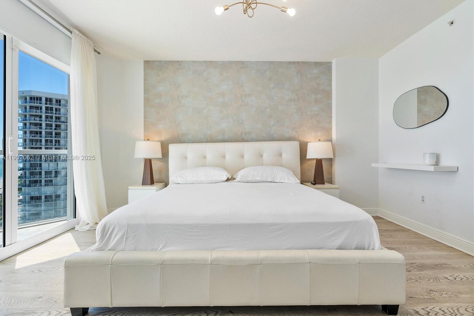 image La Perla Condo15