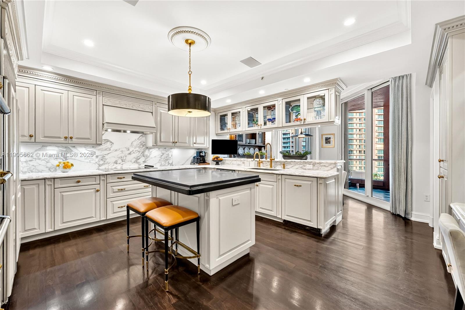 image The Gables Condo3