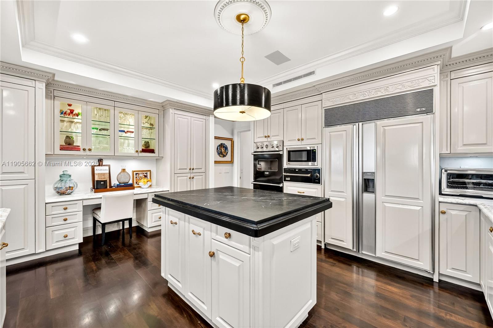 image The Gables Condo4