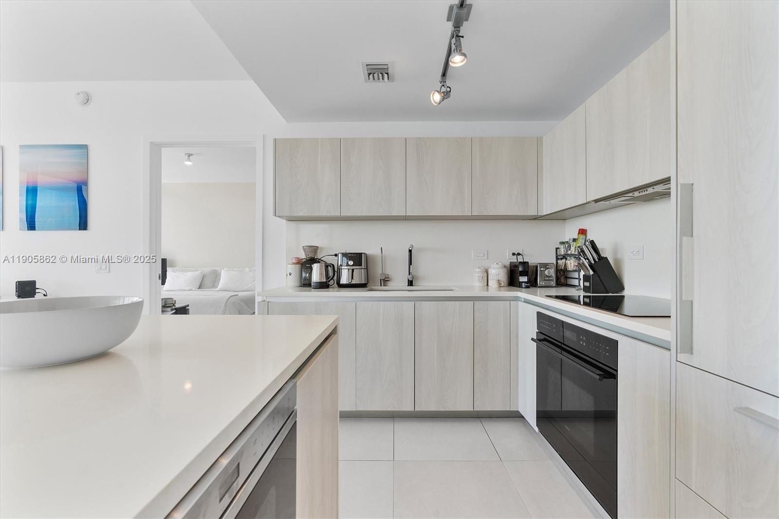 3131 NE 7th Ave #306 Miami, FL 33137