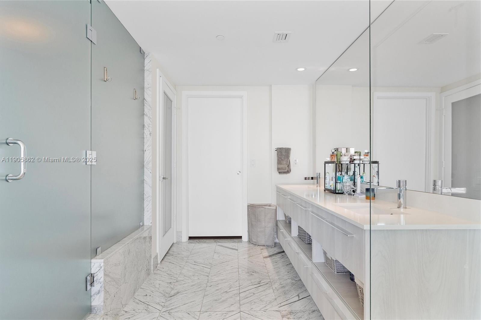 3131 NE 7th Ave #306 Miami, FL 33137