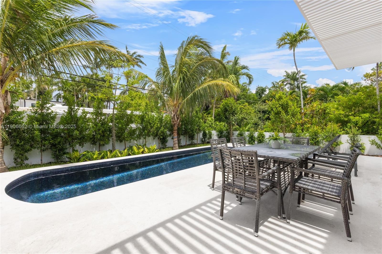 4504 Sheridan Ave Miami Beach, FL 33140