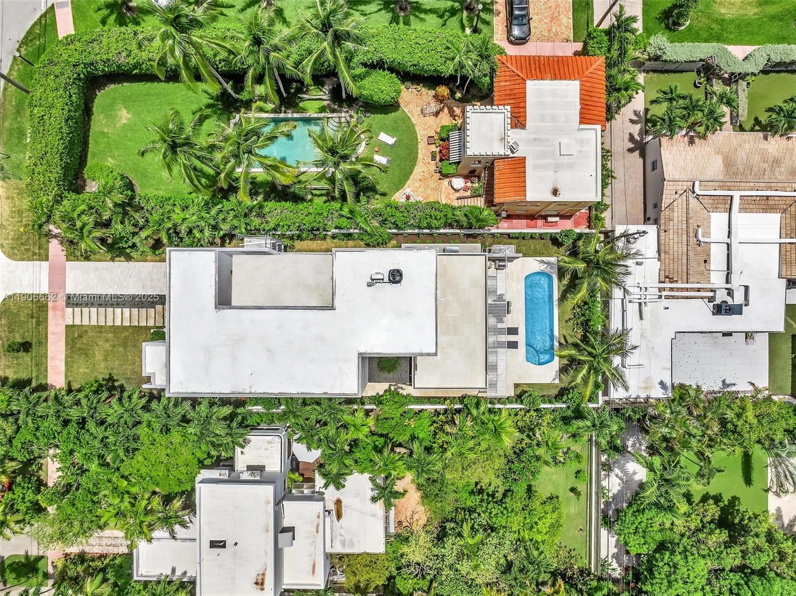 4504 Sheridan Ave Miami Beach, FL 33140