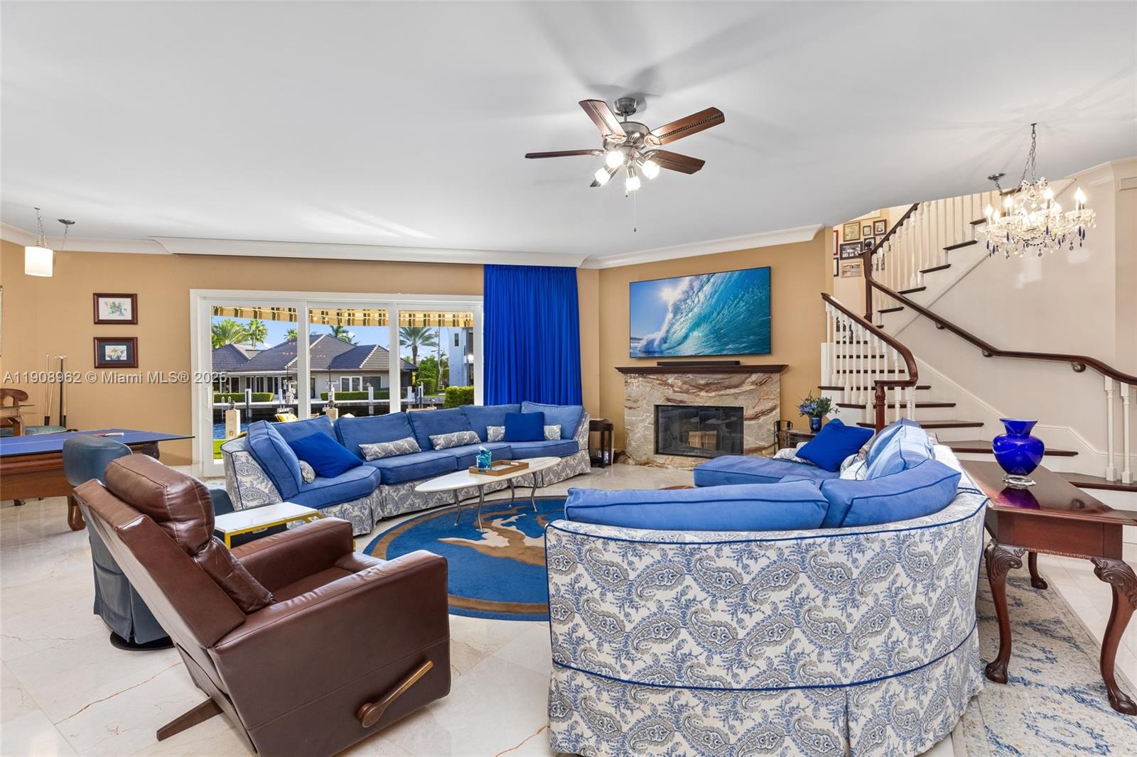 70 Bay Colony Ln Fort Lauderdale, FL 33308