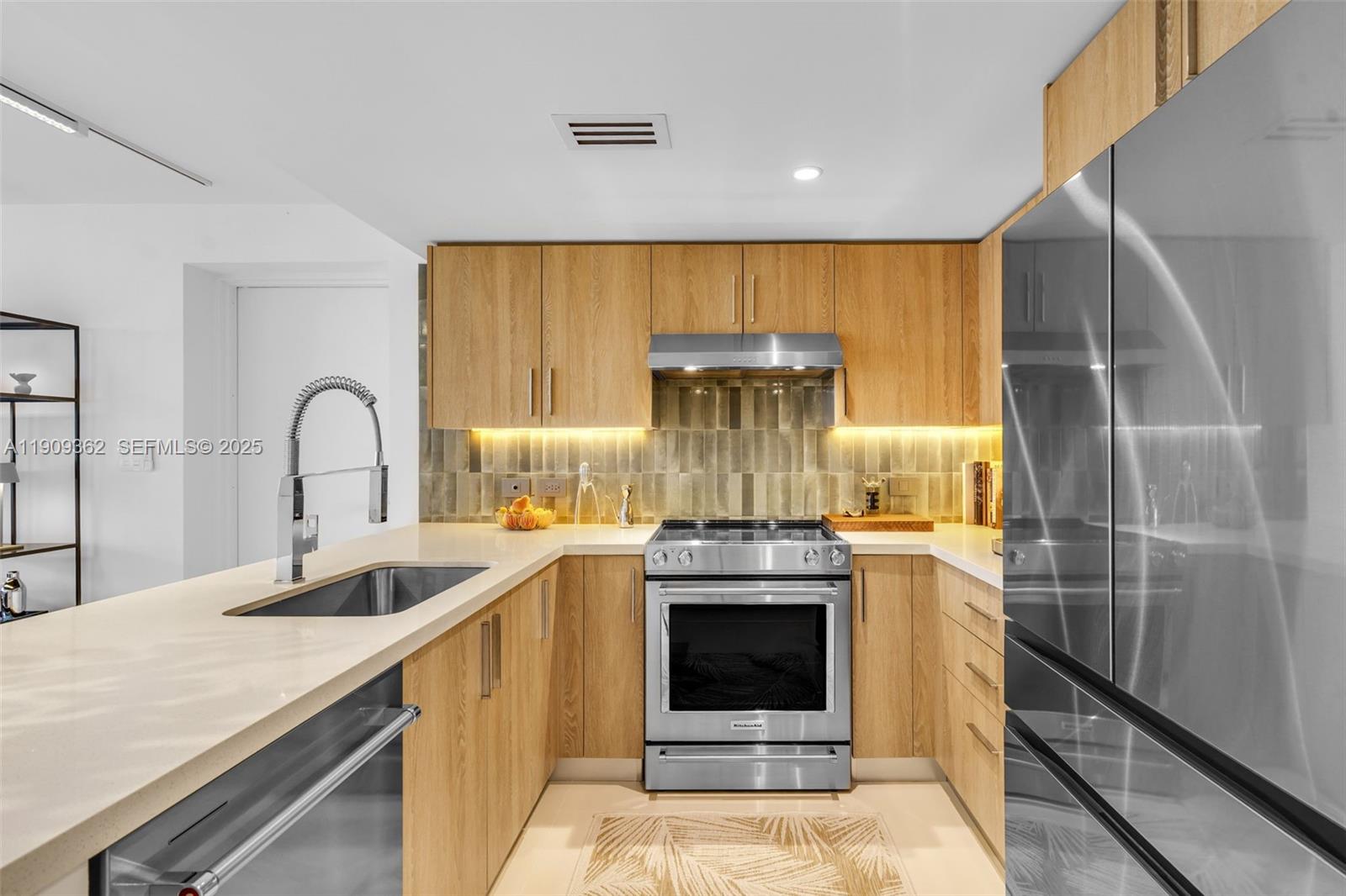 image Bay Harbor One10