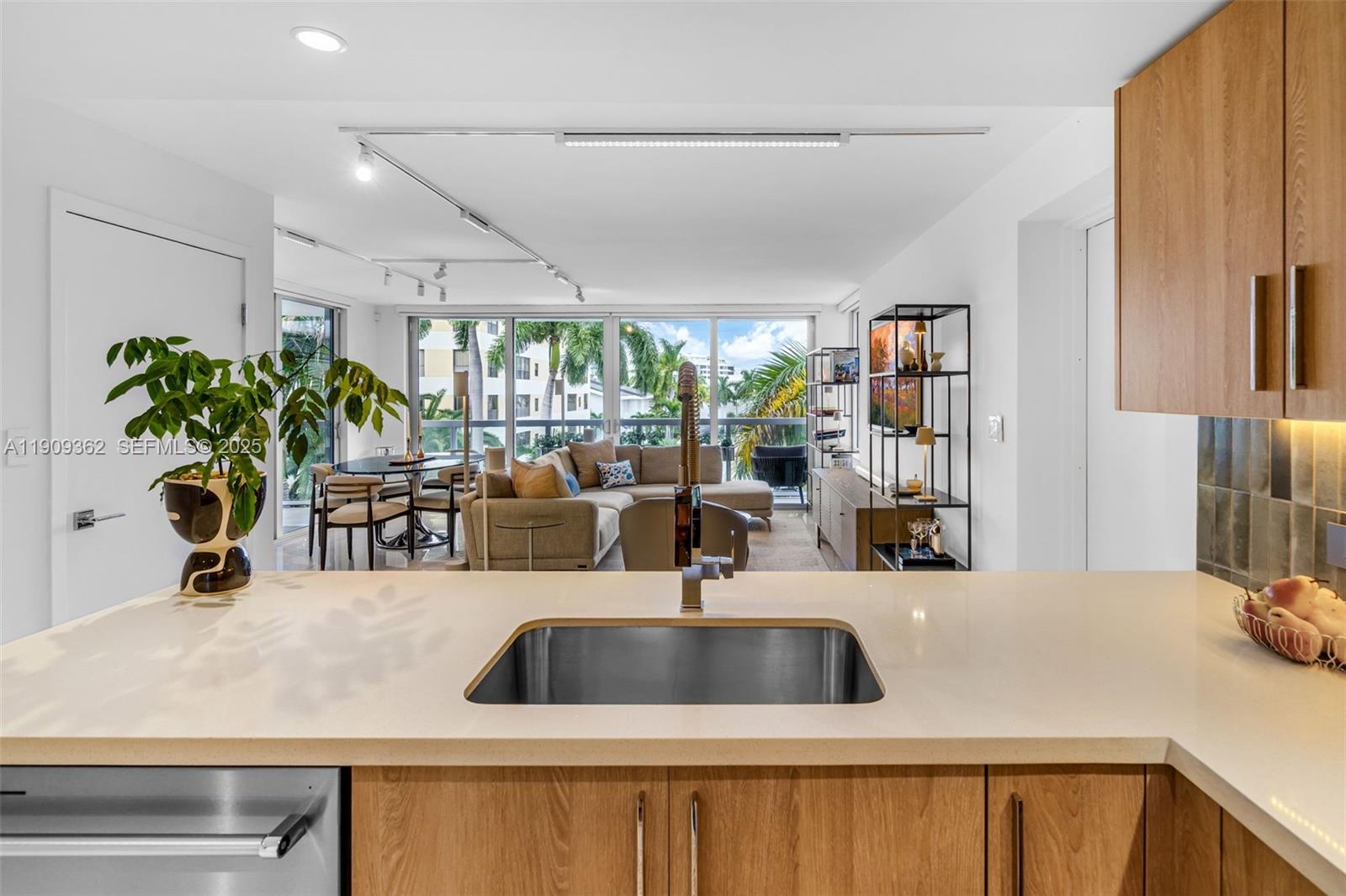 image Bay Harbor One11