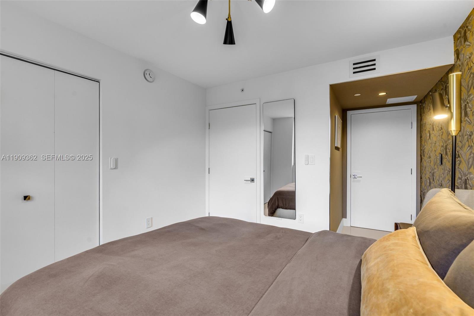 image Bay Harbor One17