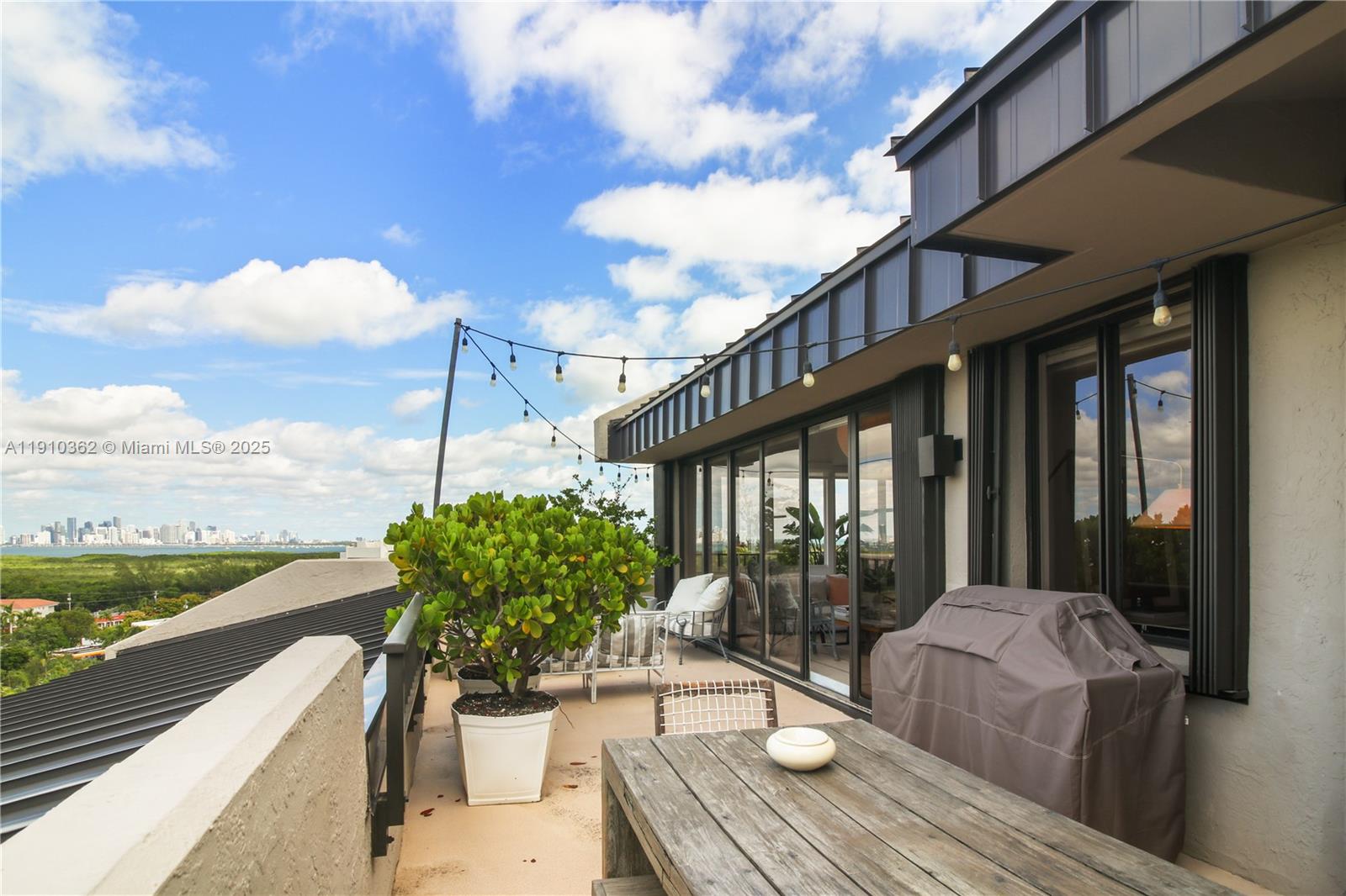 151 Crandon Blvd #1136 Key Biscayne, FL 33149