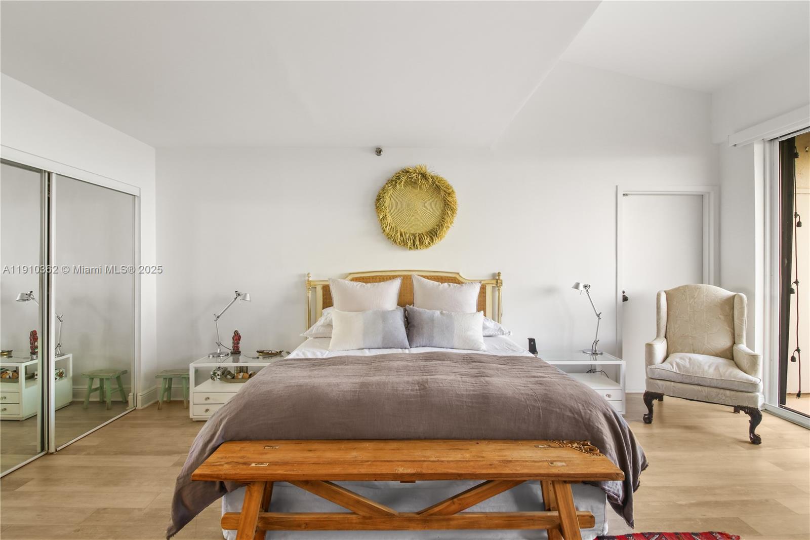 151 Crandon Blvd #1136 Key Biscayne, FL 33149