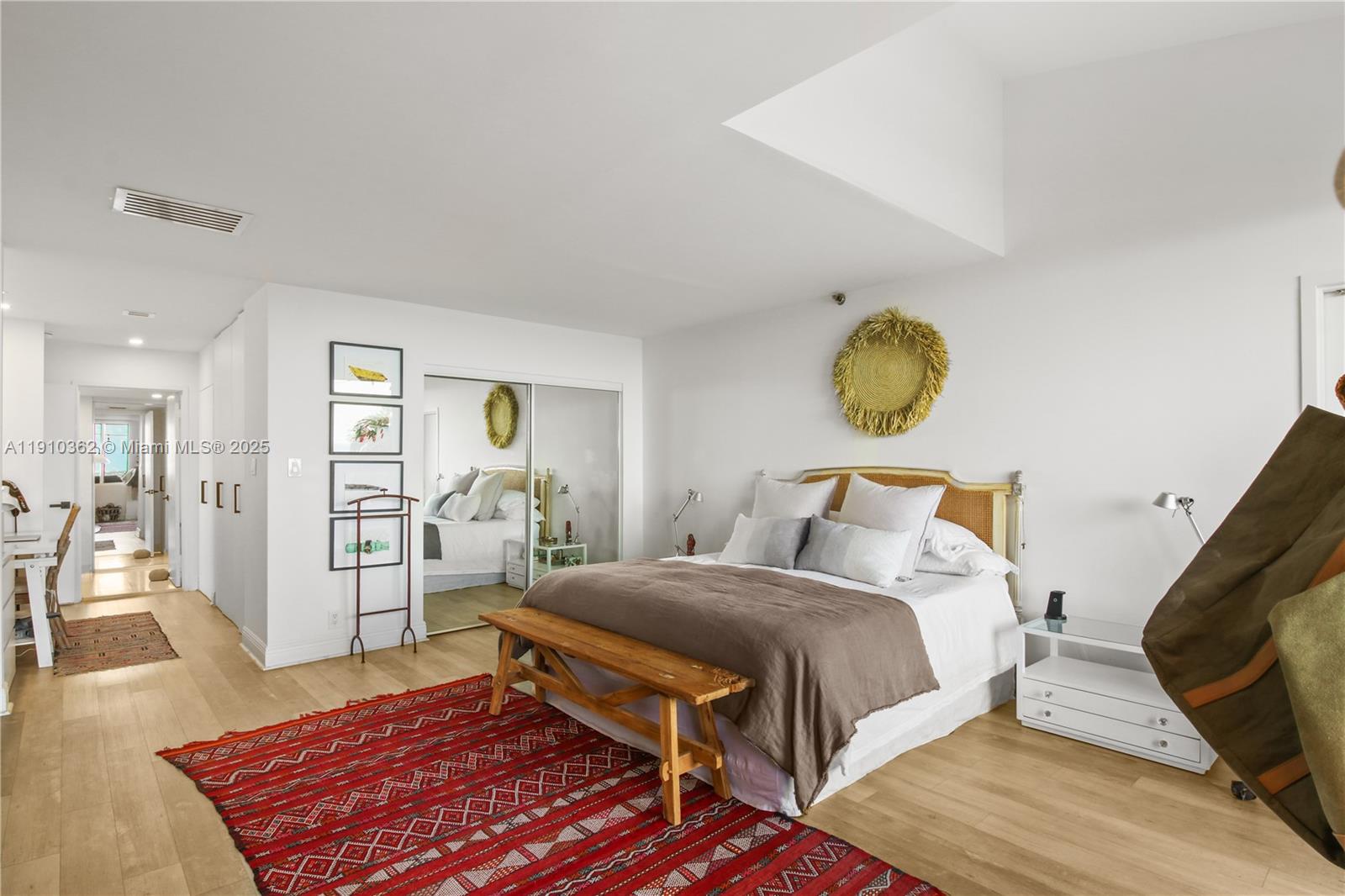 151 Crandon Blvd #1136 Key Biscayne, FL 33149