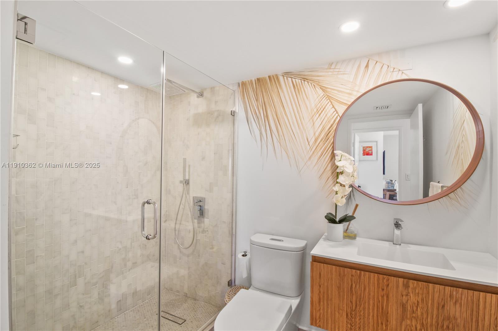 151 Crandon Blvd #1136 Key Biscayne, FL 33149