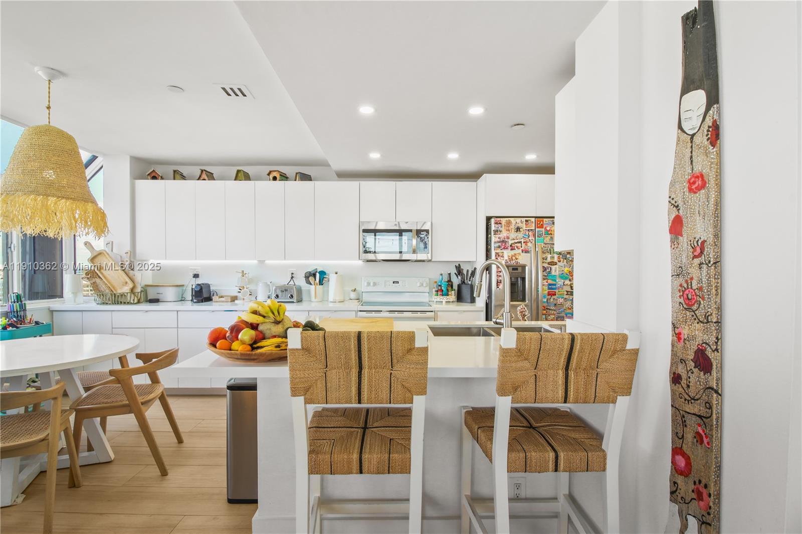 151 Crandon Blvd #1136 Key Biscayne, FL 33149