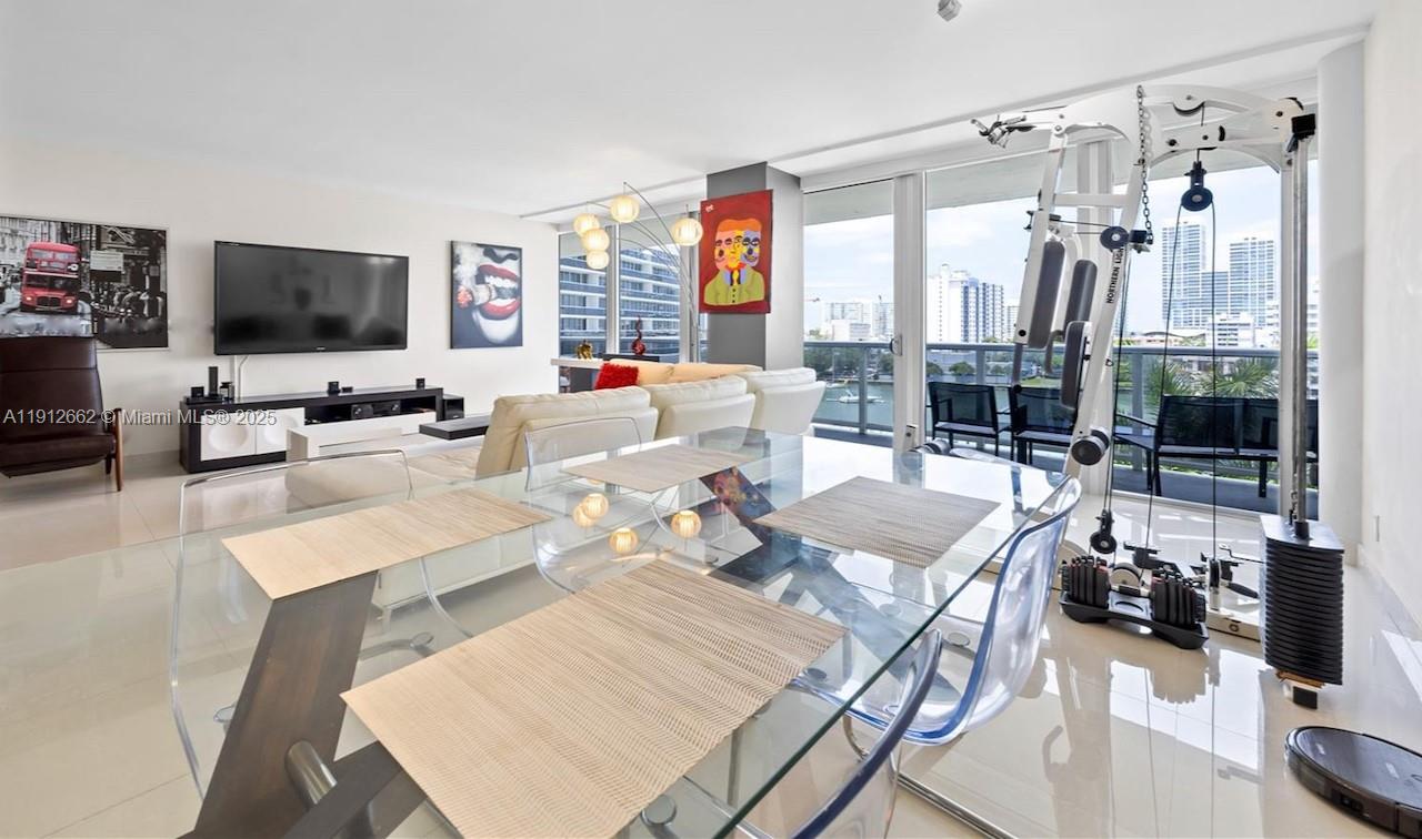 900 Bay Dr #622-620 Miami Beach, FL 33141