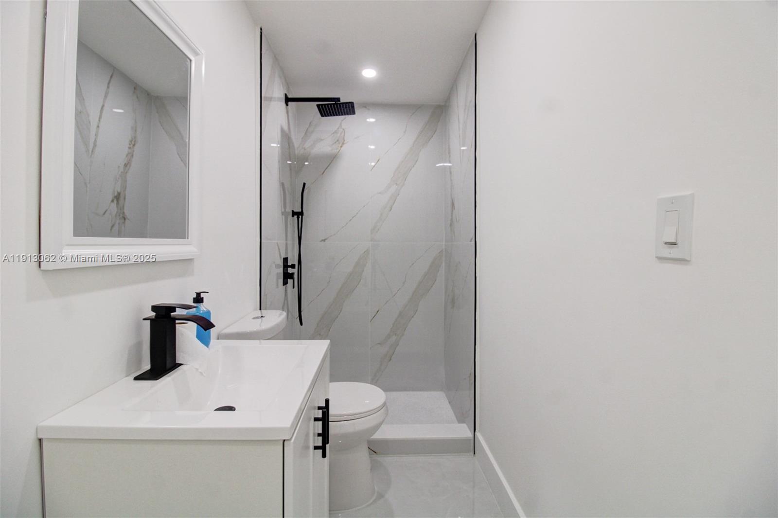 2840 NW 171st St Miami Gardens, FL 33056