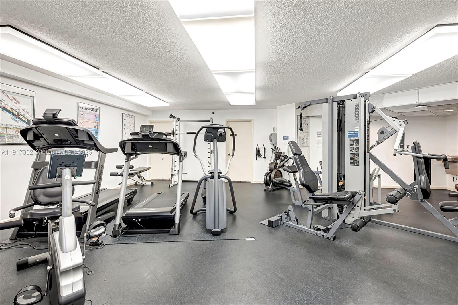 170 Ocean Ln Dr #610 Key Biscayne, FL 33149