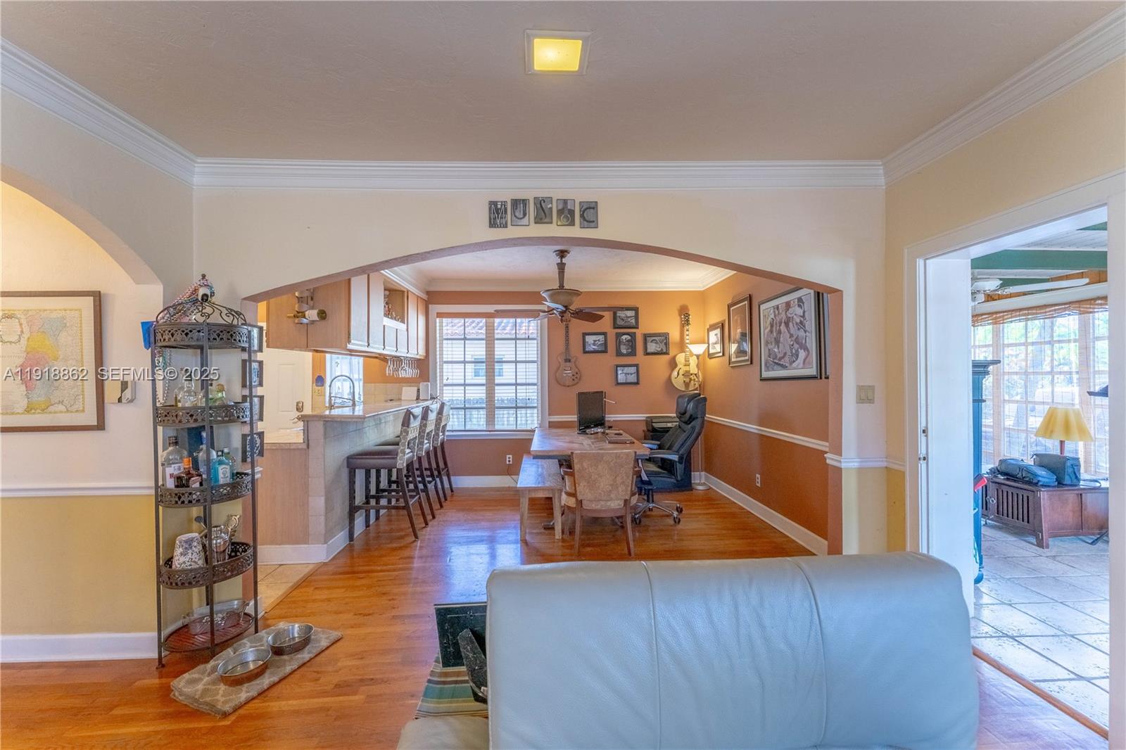 4250 SW 10th St Miami, FL 33134