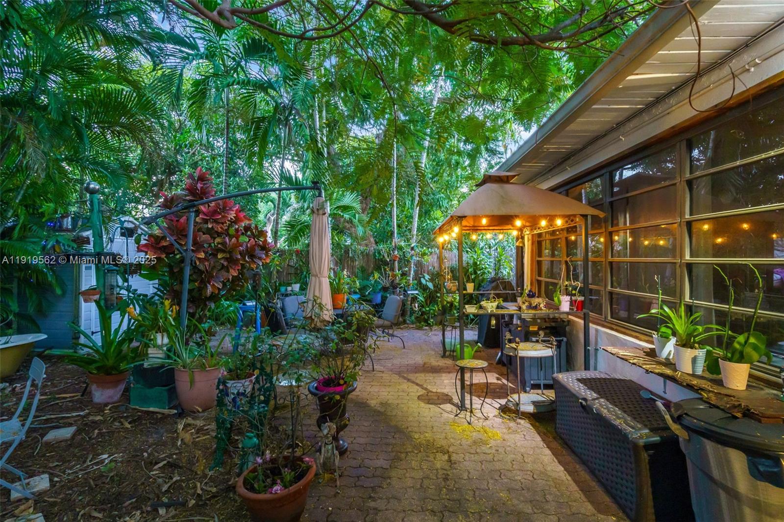 3600 SW 1st Ave Miami, FL 33145