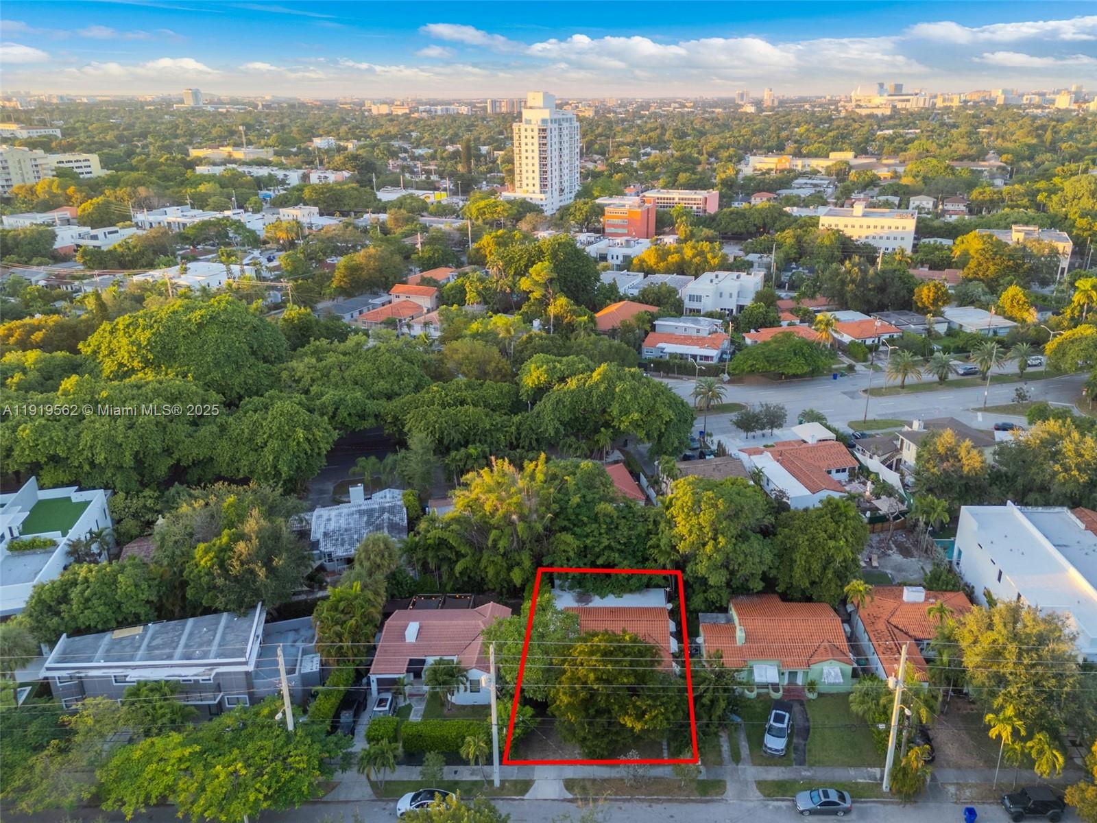 3600 SW 1st Ave Miami, FL 33145