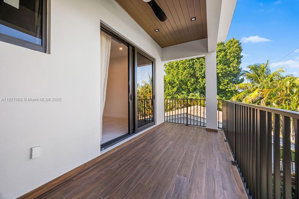 1222 NE 13th Ave Fort Lauderdale, FL 33304